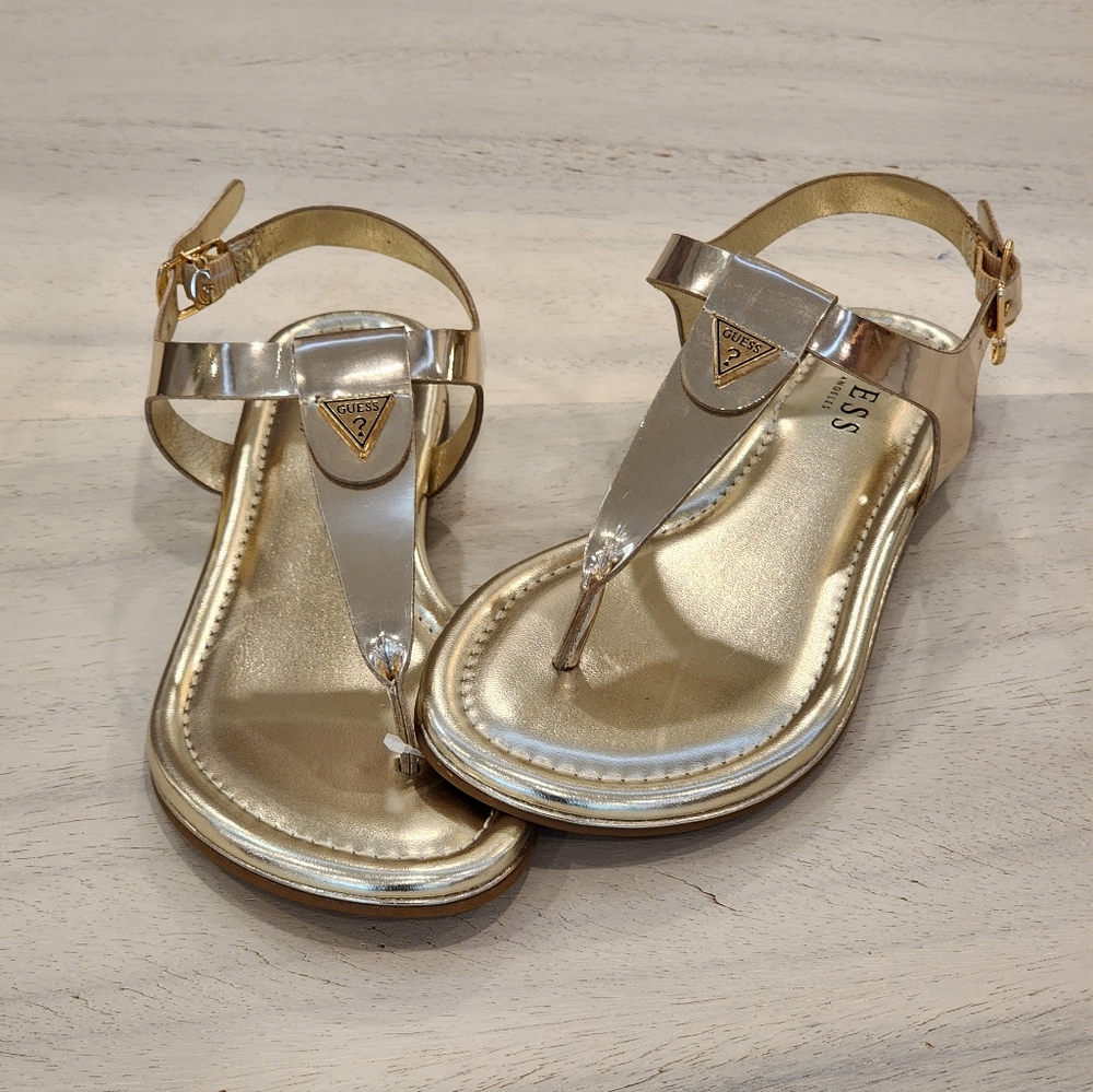Guess Dorry's T-Strap Gold Women's Charm Logo Ankle Strap Flat Sandals Size 6 - Picture 5 of 13
